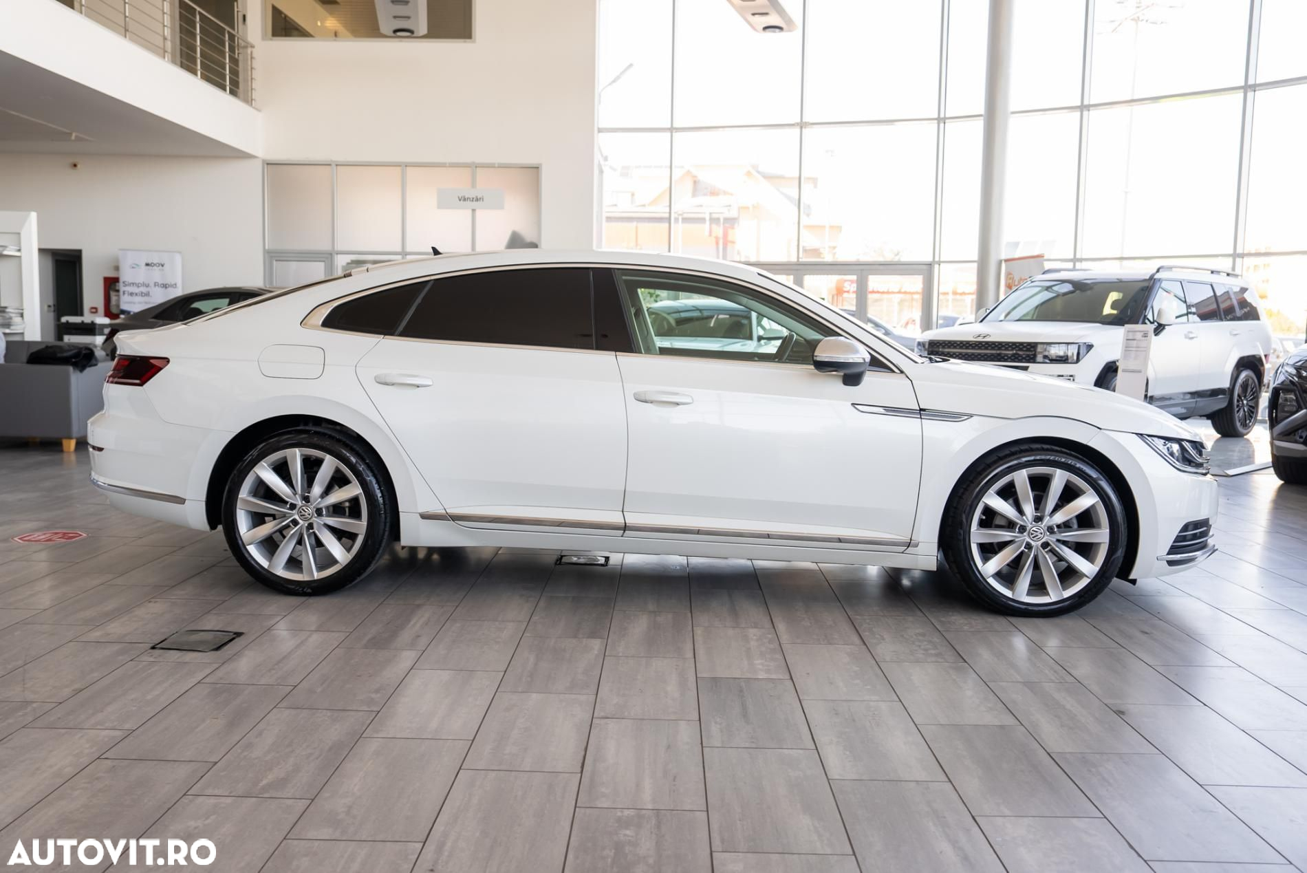 Volkswagen ARTEON 2.0 TDI SCR DSG Elegance - 11