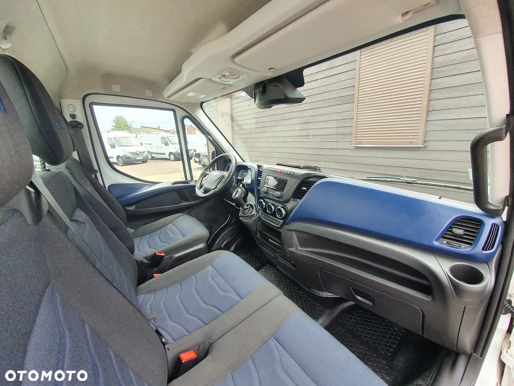 Iveco DAILY 35C21 3,0 210KM Automat - 12