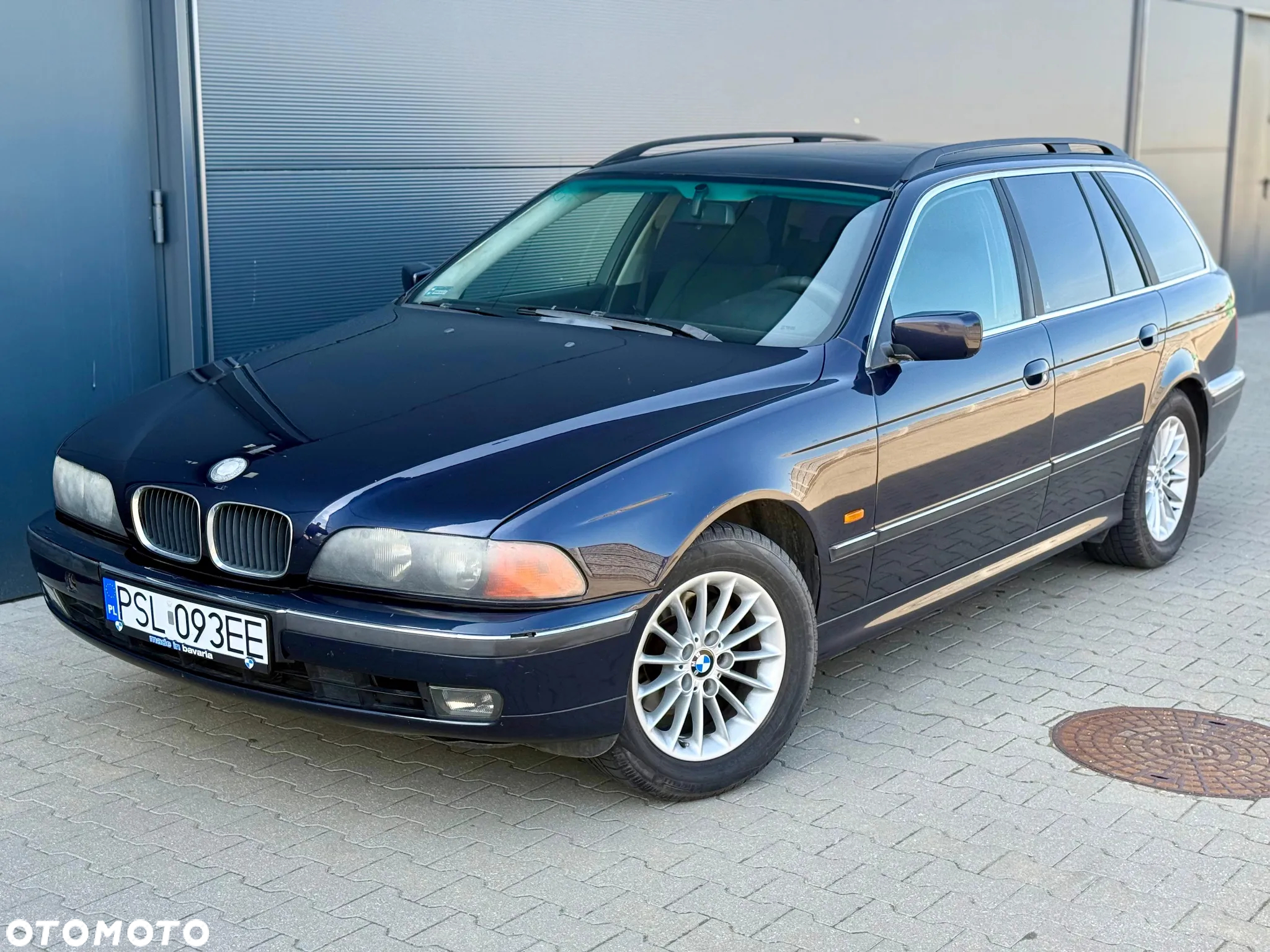 BMW Seria 5 520i - 7