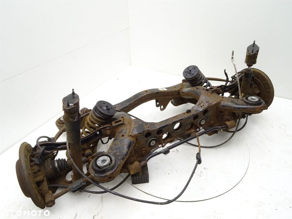 Zawieszenie tył tylne kołyska 4matic p009t12529393 mercedes ml w164 3.0 cdi - 3
