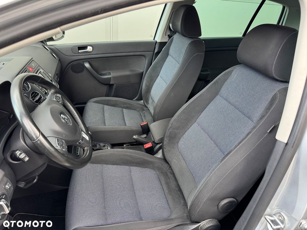 Volkswagen Golf Plus 1.6 TDI Highline DSG - 16