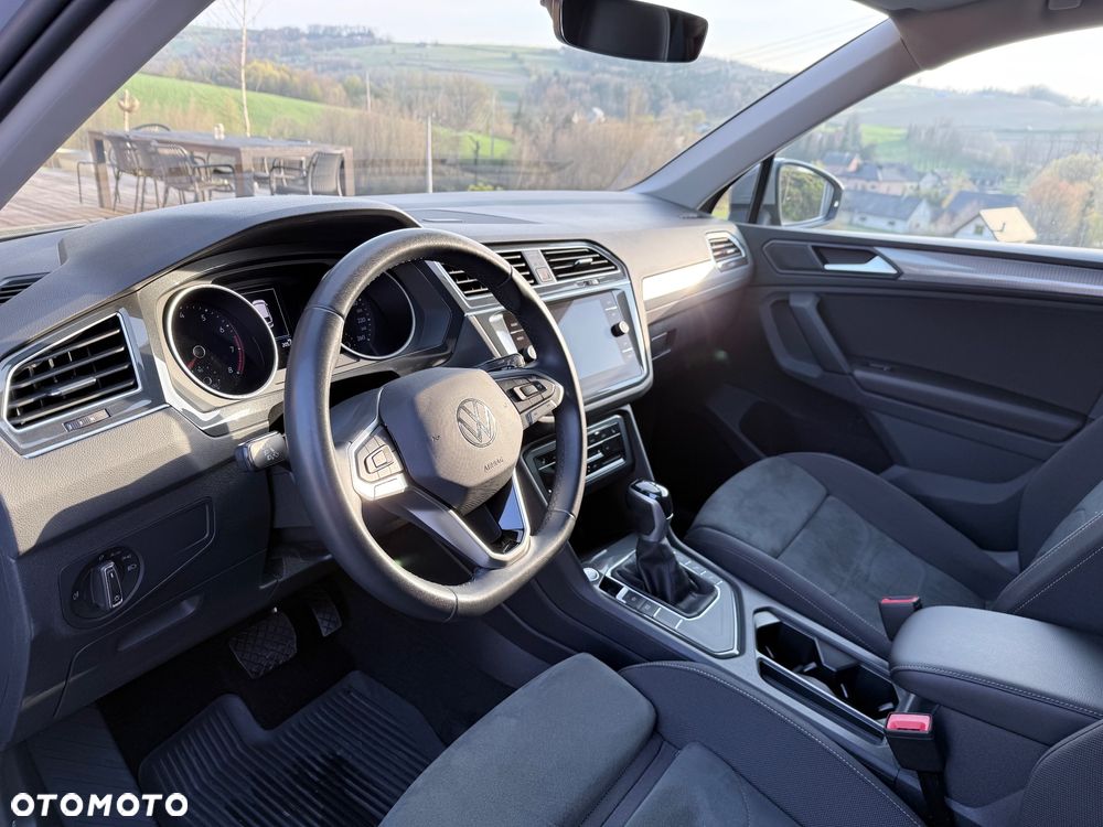 Volkswagen Tiguan 1.5 TSI EVO Life DSG - 27