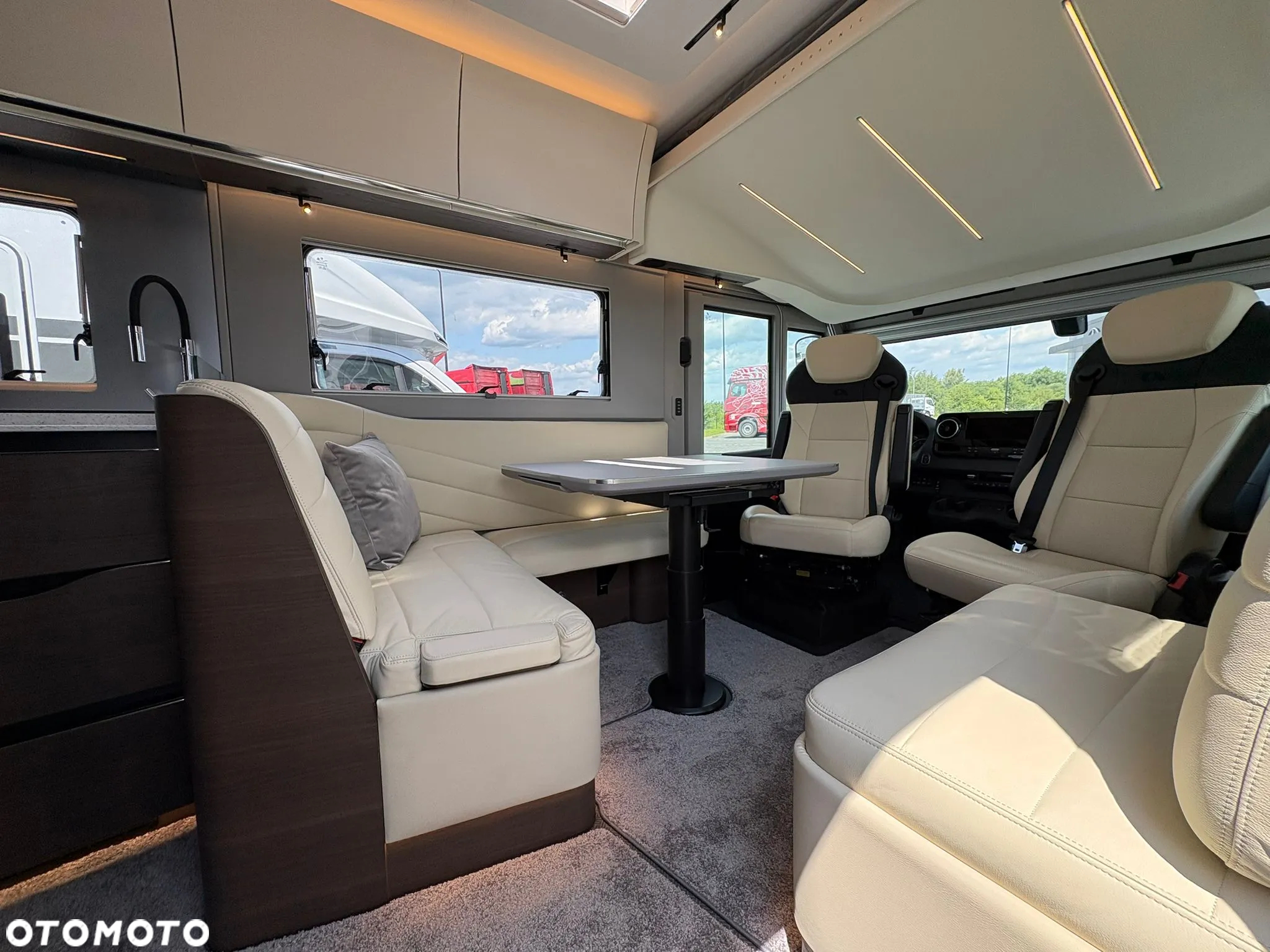 Adria Supersonic 890 LC - 5