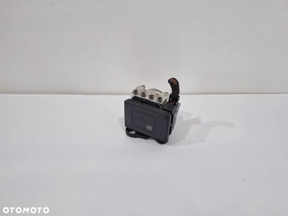 VW GOLF VII PASSAT B8 AUDI SKODA SEAT POMPA HAMULCOWA ABS 5Q0614517FA - 1