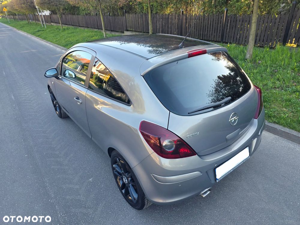 Opel Corsa - 32