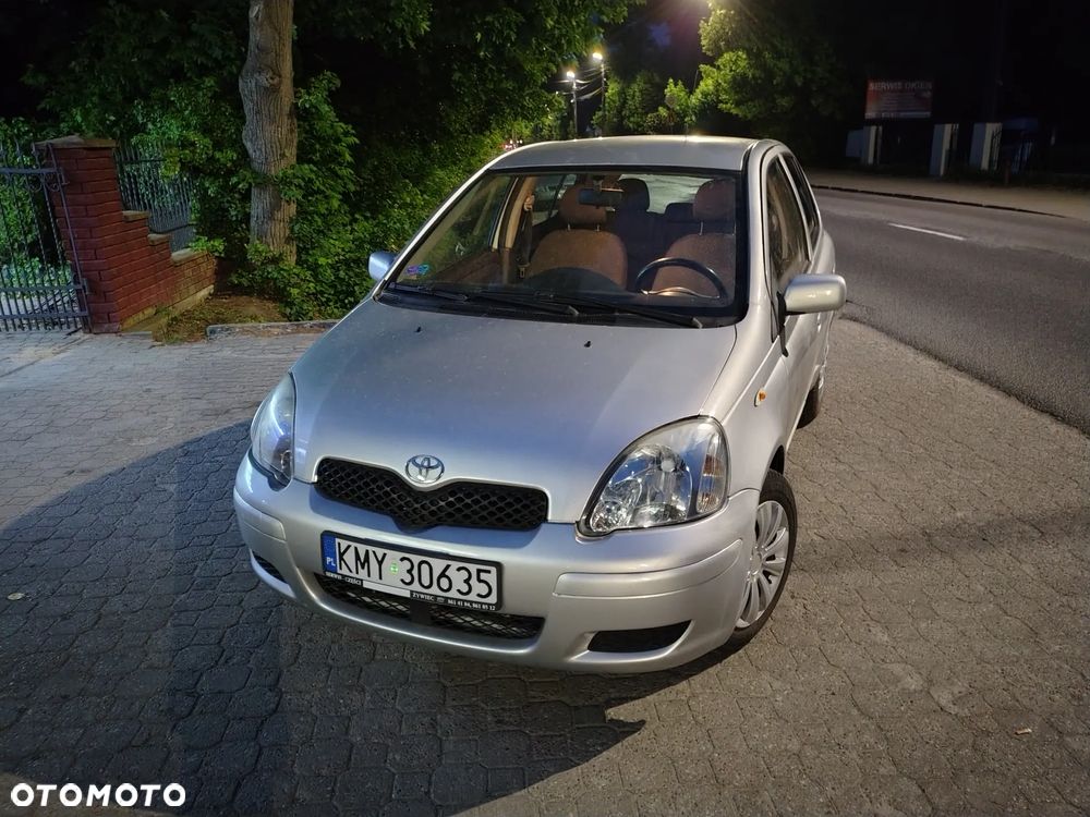 Toyota Yaris 1.0 Terra - 1