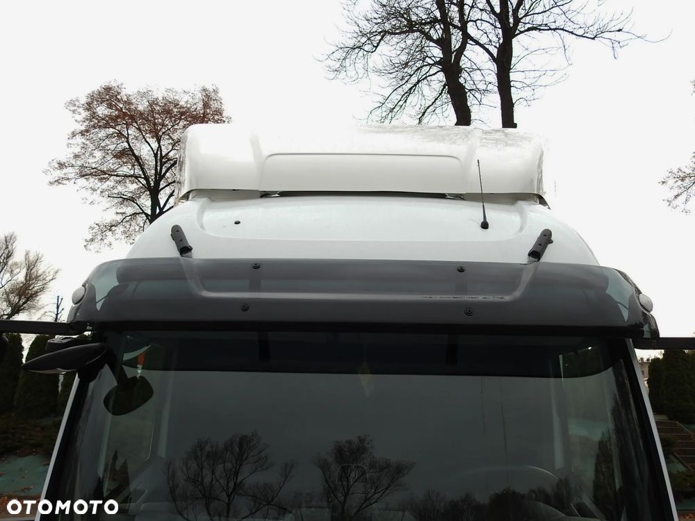 Iveco EUROCARGO 120-250 NOWY PLANDEKA WINDA 18 PALET WEBASTO KLIMATYZACJA TEMPOMAT LEDY PNEUMATYKA AUTOMAT GWARANCJA 250KM [ 1231 ] - 21