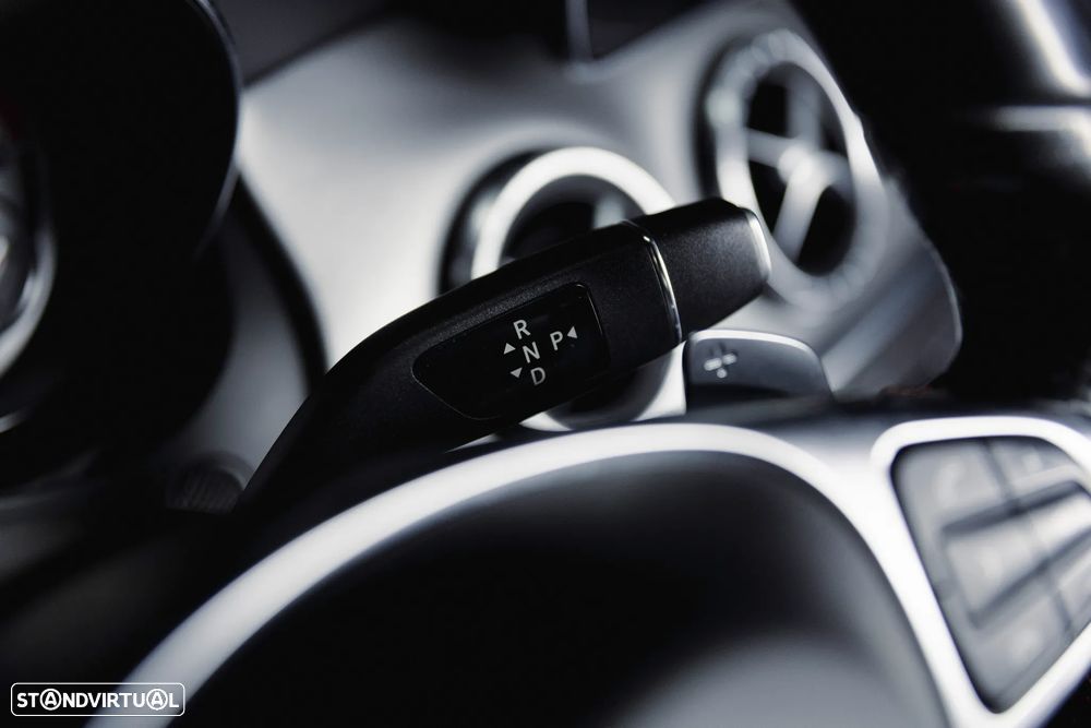 Mercedes-Benz CLA 180 d 7G-DCT AMG Line - 14