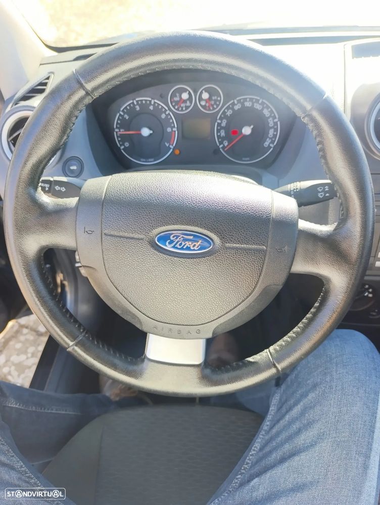 Ford Fiesta 1.25 Zetec - 6