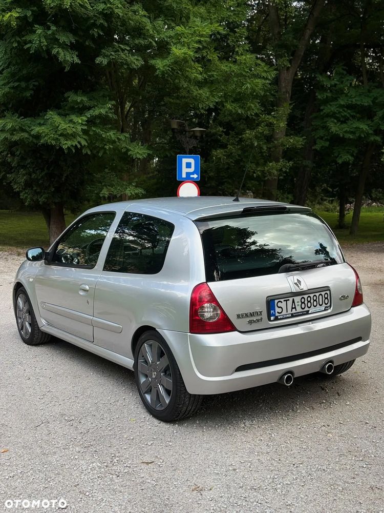 Renault Clio 2.0 16V Sport - 6