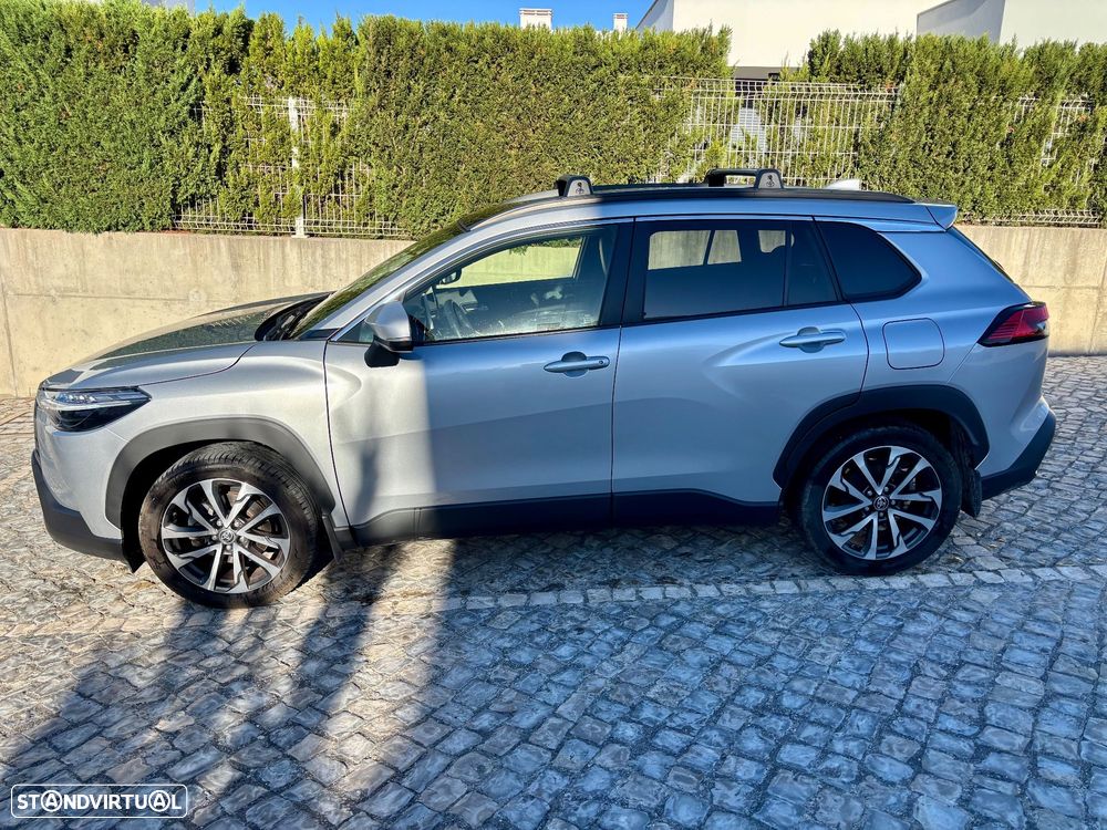 Toyota Corolla Cross - 1