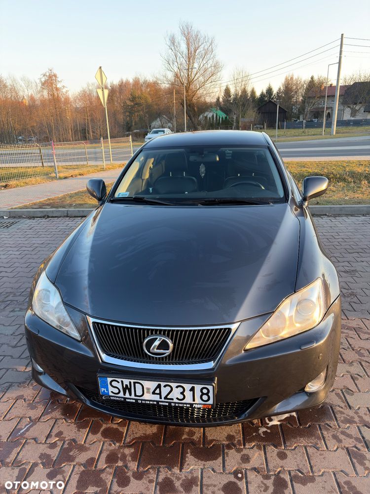 Lexus IS 220 D Prestige - 7