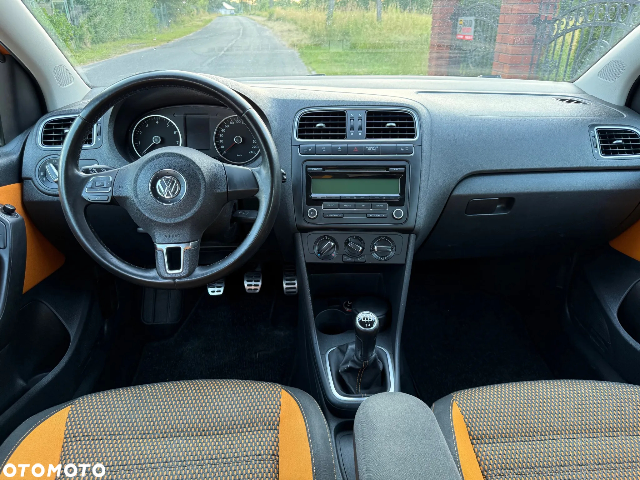 Volkswagen Polo Cross 1.4 16V - 12