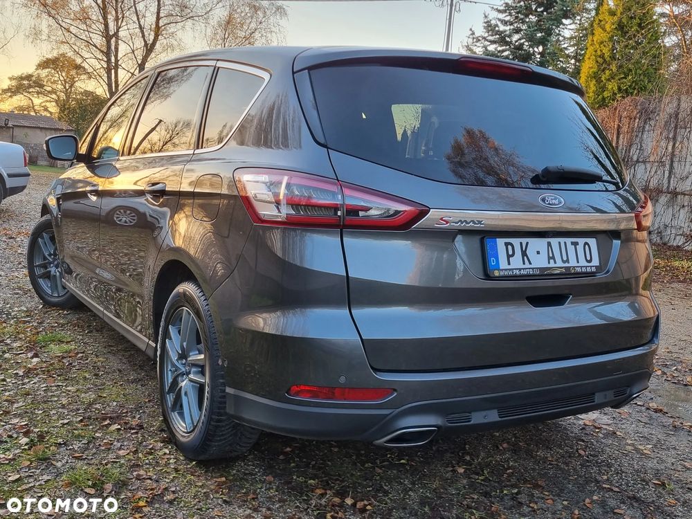 Ford S-Max 2.0 EcoBlue Titanium - 4