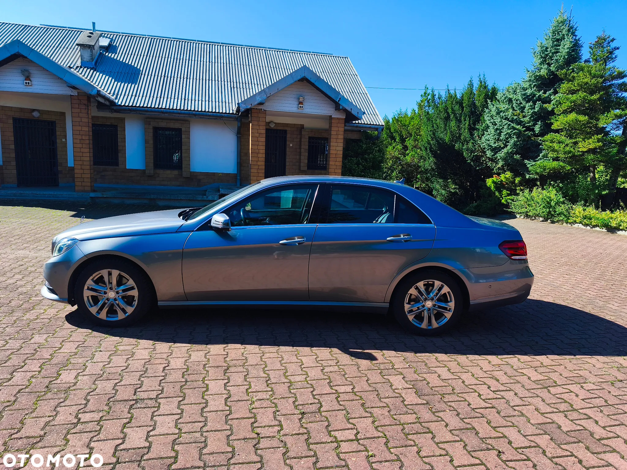 Mercedes-Benz Klasa E 350 BlueTEC 4Matic 7G-TRONIC - 10