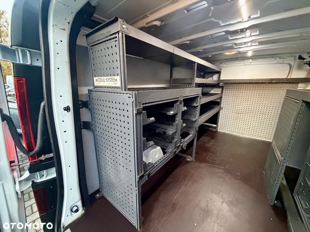 Renault Trafic L2H1 2.0d 145KM - 27