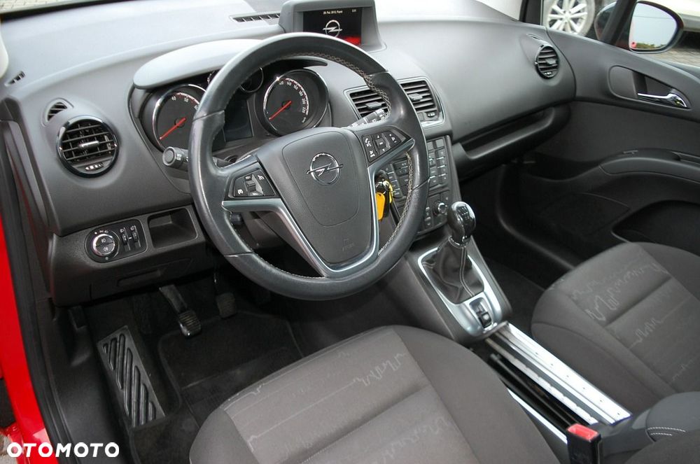 Opel Meriva - 22