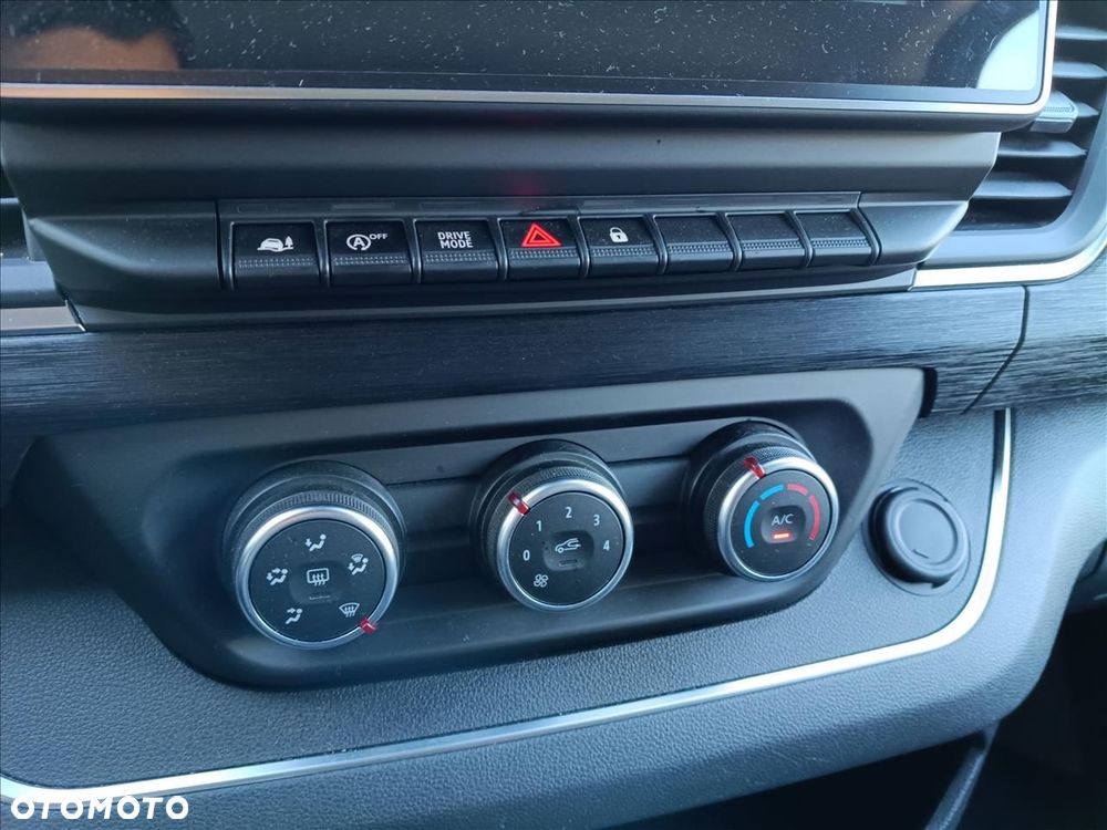 Renault trafic - 25
