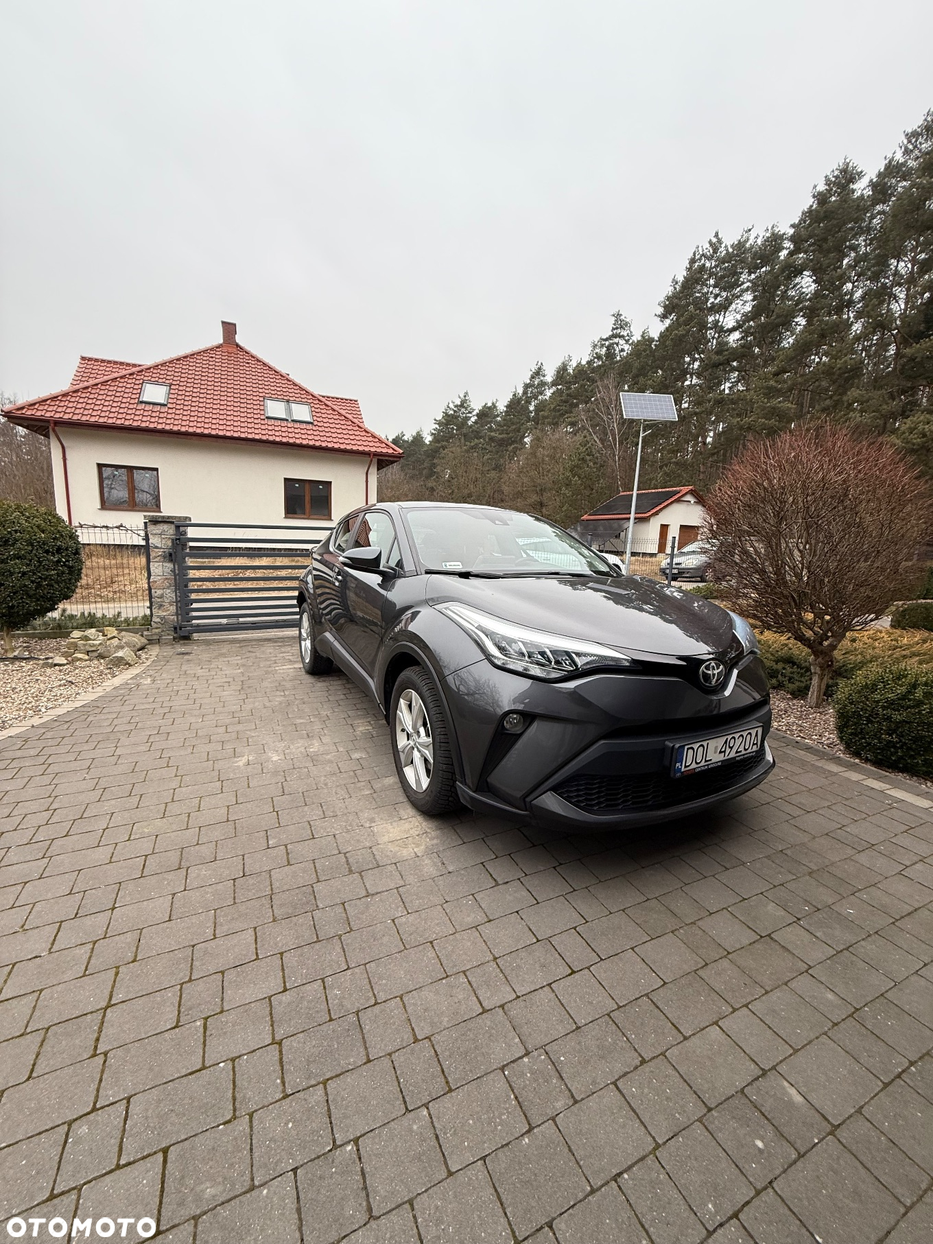 Toyota C-HR - 14
