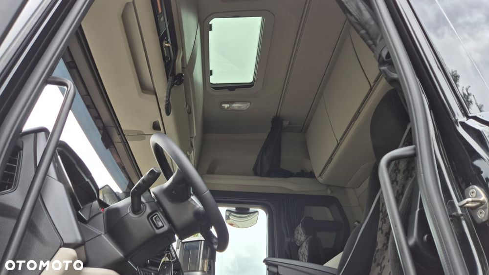 Scania ///S450///2021///RETARDER/// FULL LED///ALUMINIOWE FELGI/// ZABUDOWY MIĘDZYOSIOWE/// ORUROWANIE///DUŻE ZBIORNIKI/// WYŚWIETLACZ OBCIĄŻENIA/// NAWIGACJA///STAN BARDZO DOBRY - 27