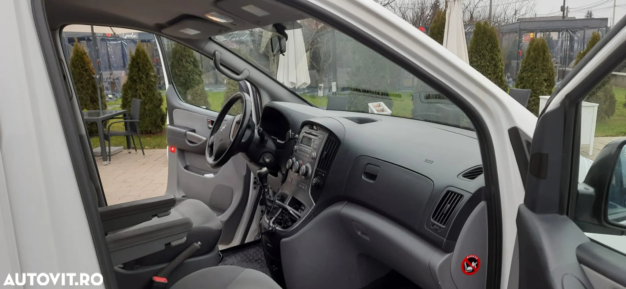 Hyundai H-1 2.5 CRDi Travel Comfort - 10