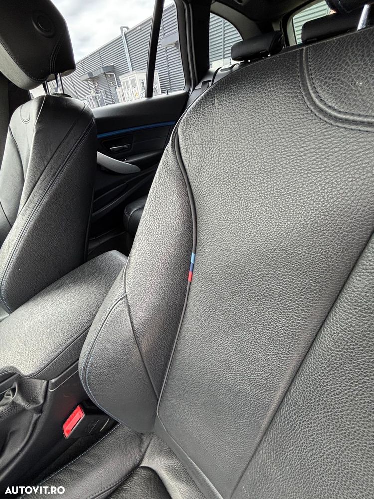 BMW Seria 3 320d Aut. M Sport - 13