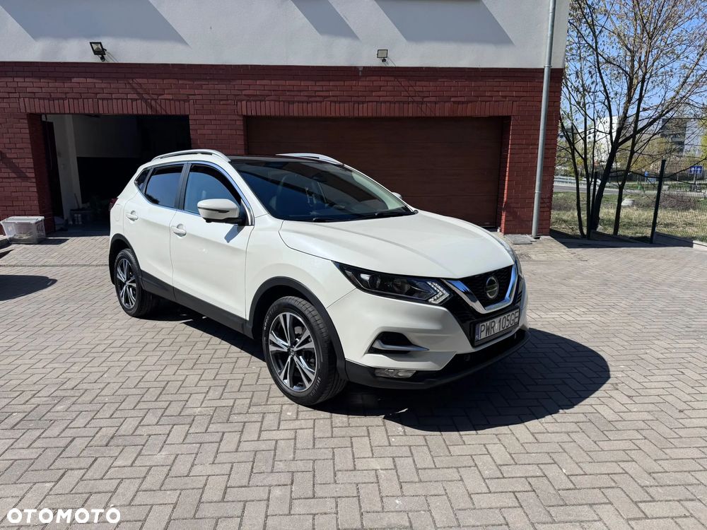 Nissan Qashqai - 2