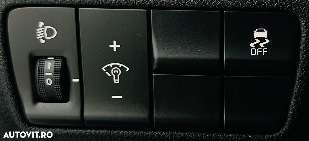 Kia Sportage 1.7 CRDI 2WD Attract - 13