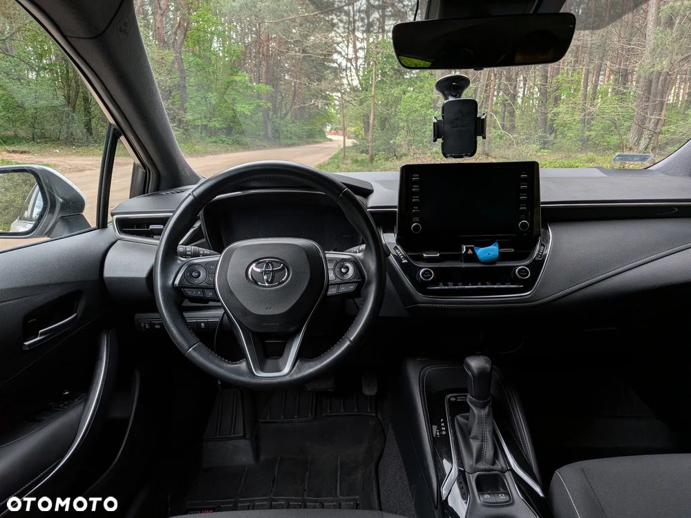 Toyota Corolla - 11