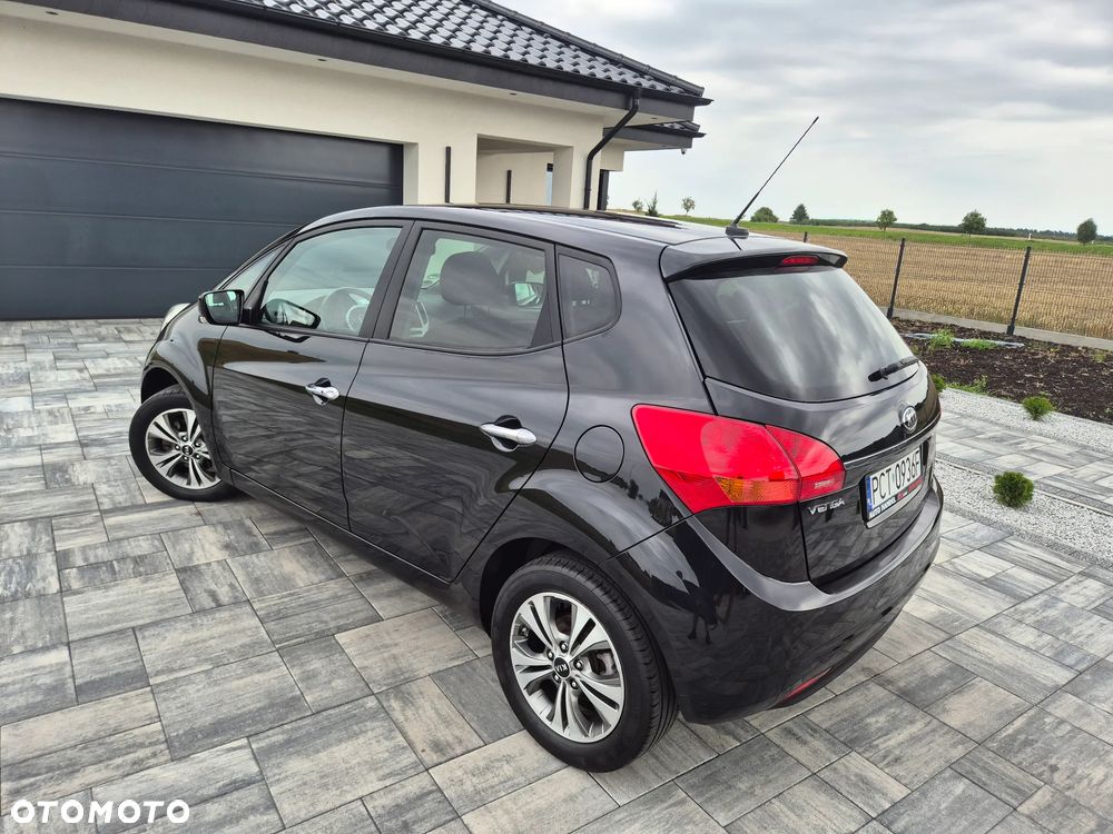 Kia Venga 1.4 CVVT Business Line - 14