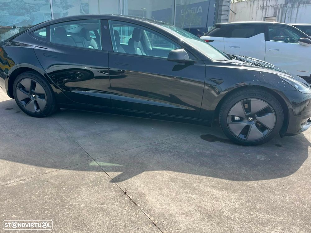 Tesla Model 3 Standard Range Plus RWD - 4