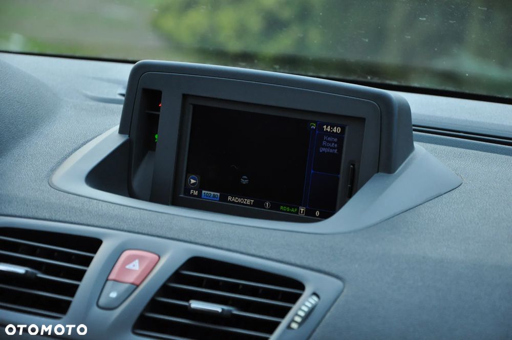 Renault Megane TCe 130 Dynamique - 32