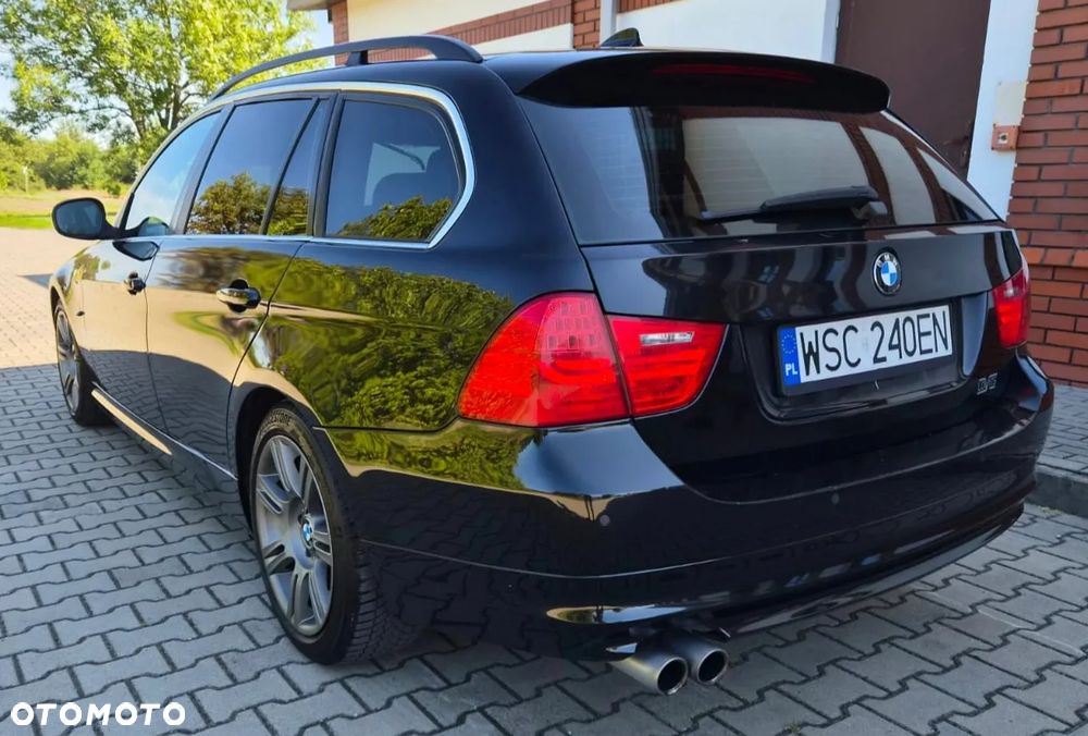 BMW Seria 3 325xi - 3