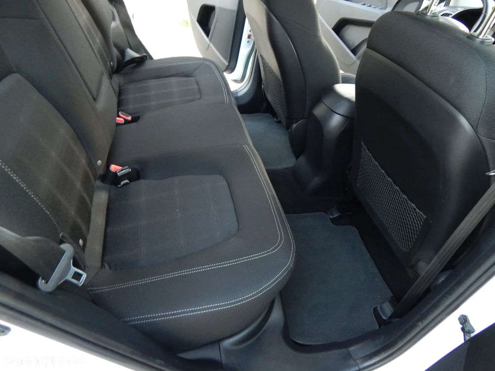 Kia Sportage 1.7 CRDI 2WD Attract - 11