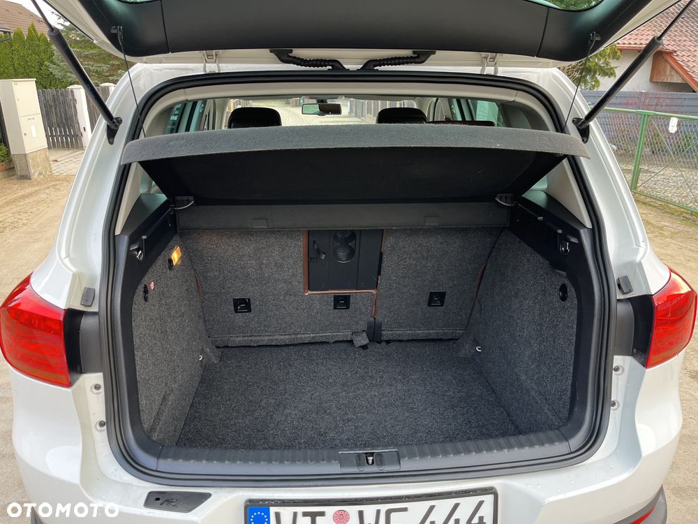 Volkswagen Tiguan 2.0 TDI DPF BlueMotion Technology Cup Sport & Style - 21