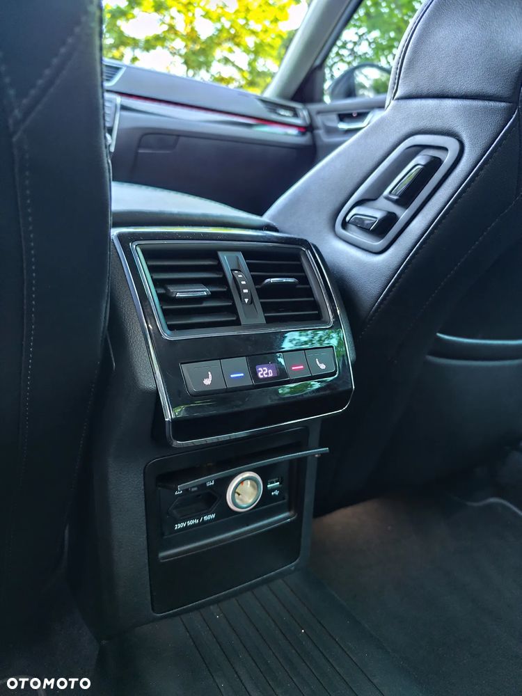 Skoda Superb 2.0 TSI 4x4 L&K DSG - 7