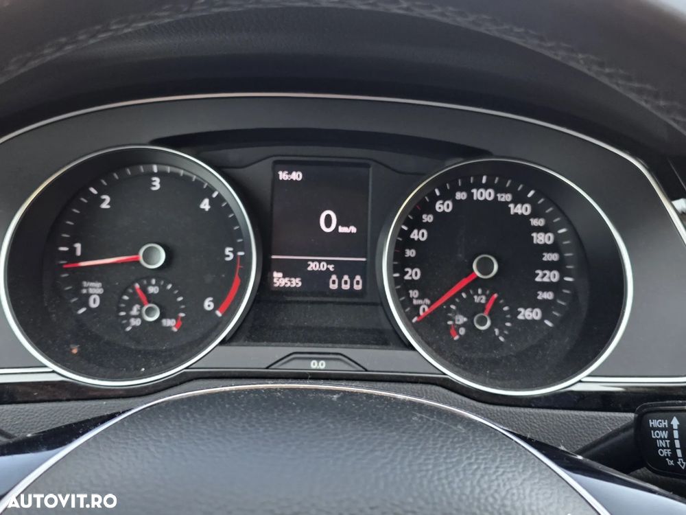 Volkswagen Passat 2.0 TDI Comfortline - 1