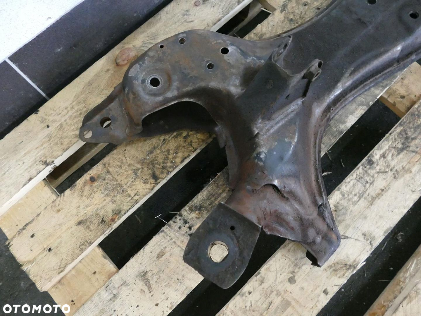 TOYOTA RAV4 II LIFT 2.0 D4D SANKI WÓZEK KOŁYSKA BELKA PRZÓD - 5