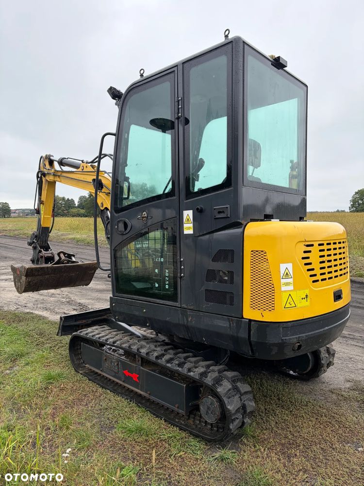 Stroer NW 2.5 YANMAR - 2
