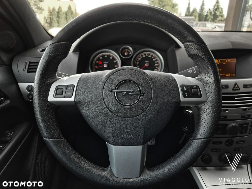 Opel Astra - 25