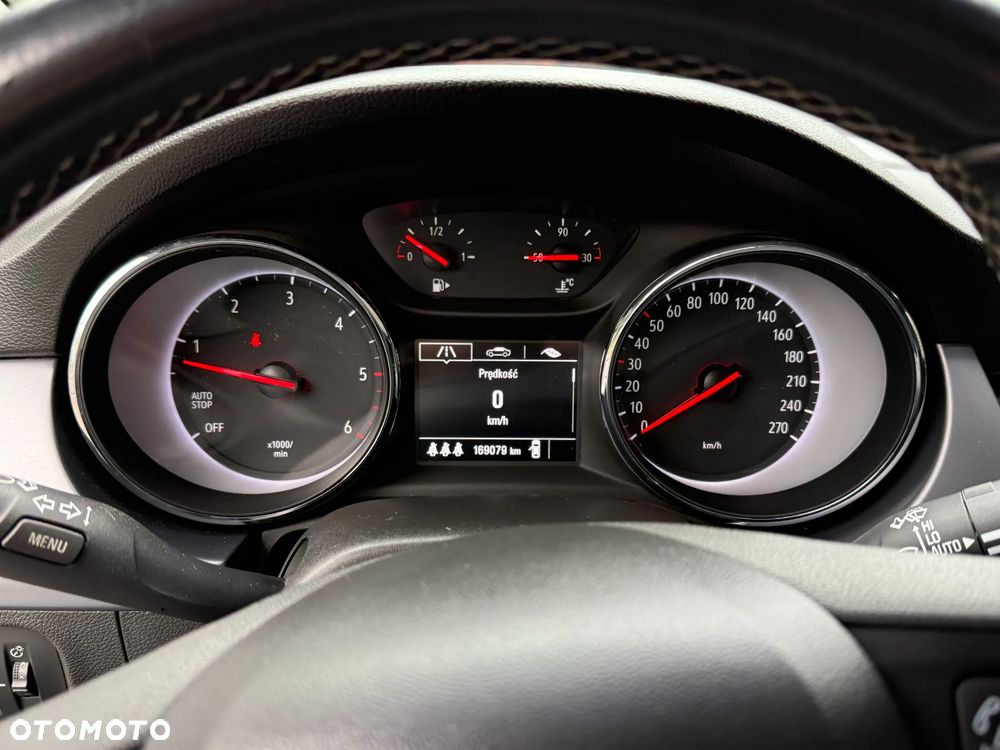 Opel Astra 1.6 CDTI Dynamic - 23