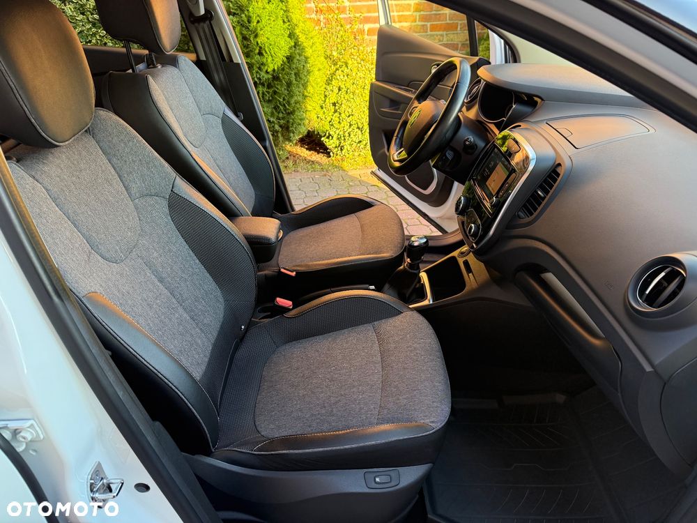 Renault Captur 1.2 Energy TCe XMOD - 21