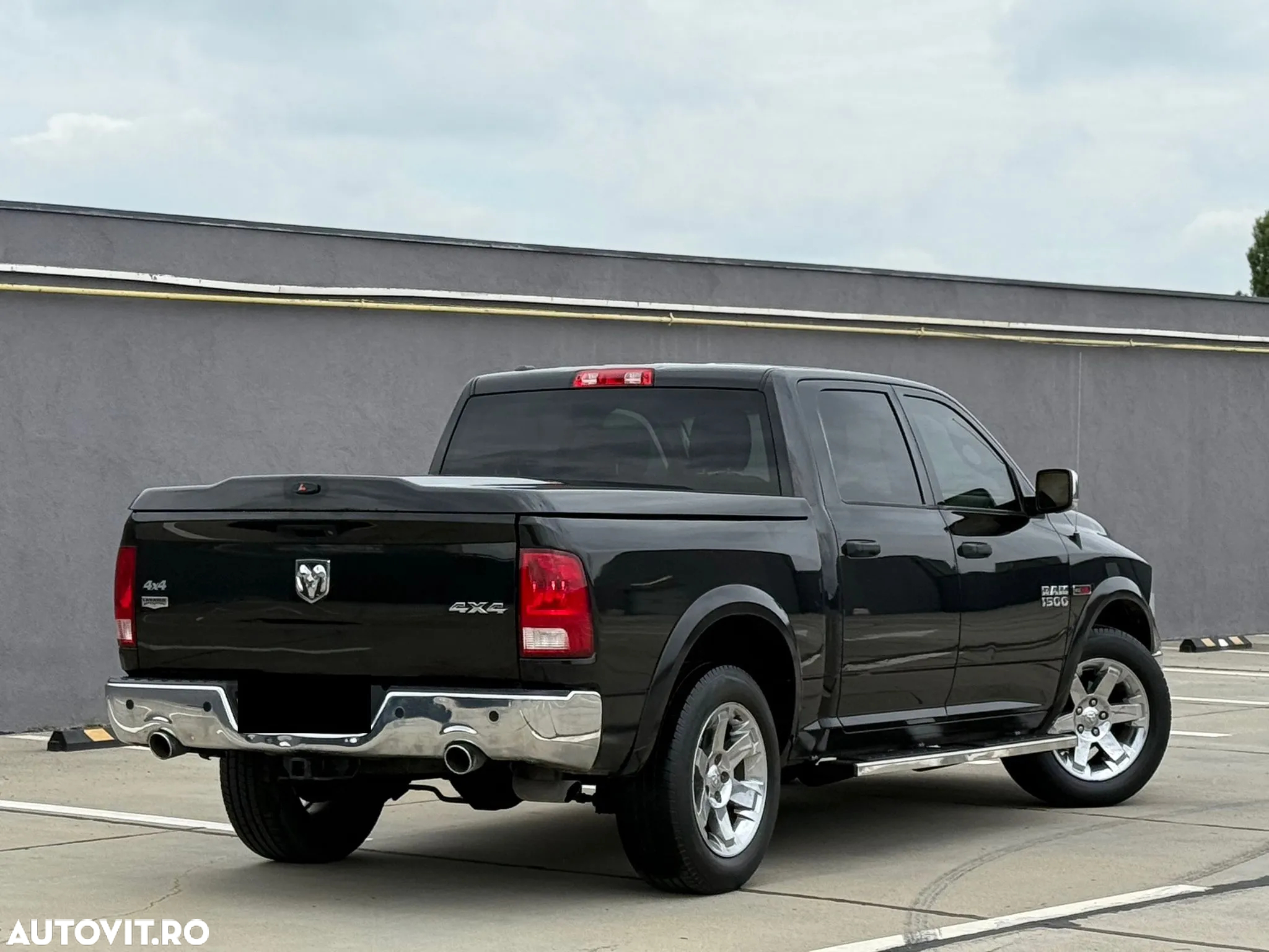 Dodge RAM - 4
