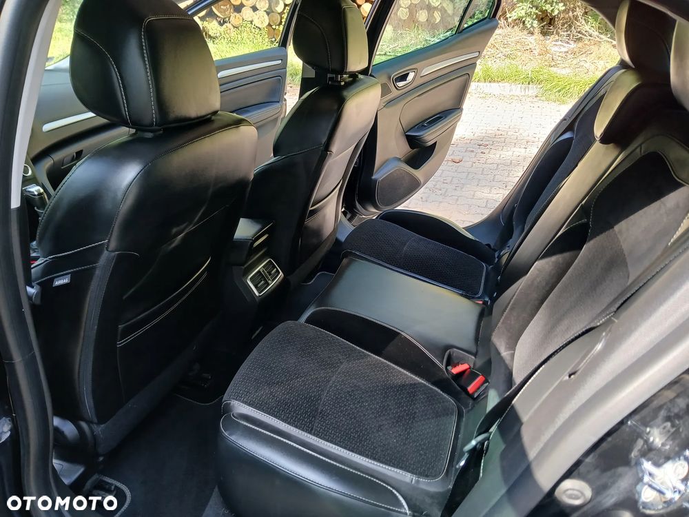Renault Megane 1.2 Energy TCe Limited - 12