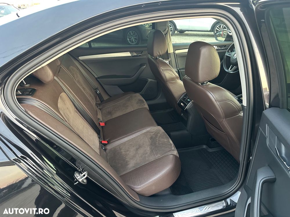 Skoda Superb 2.0 TDI DSG Style - 19