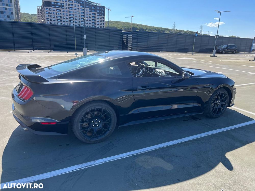 Ford Mustang 2.3 EcoBoost - 1