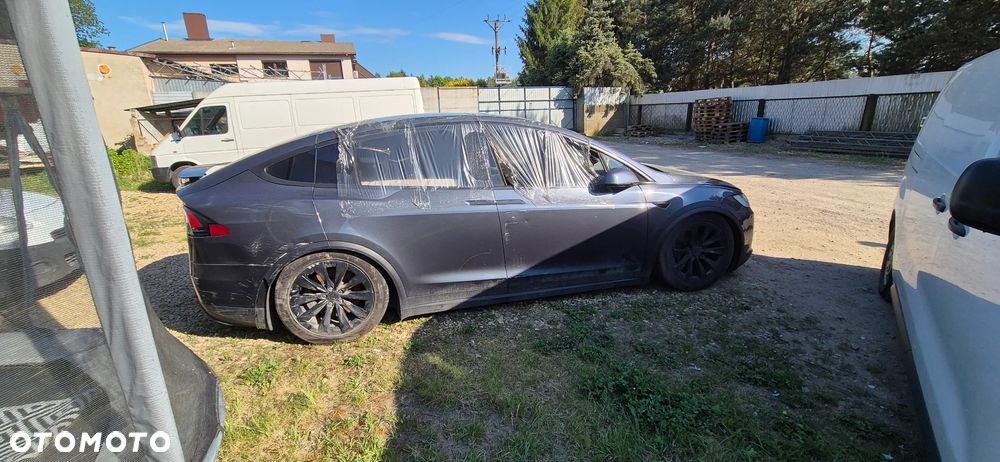 Tesla Model X Long Range - 4