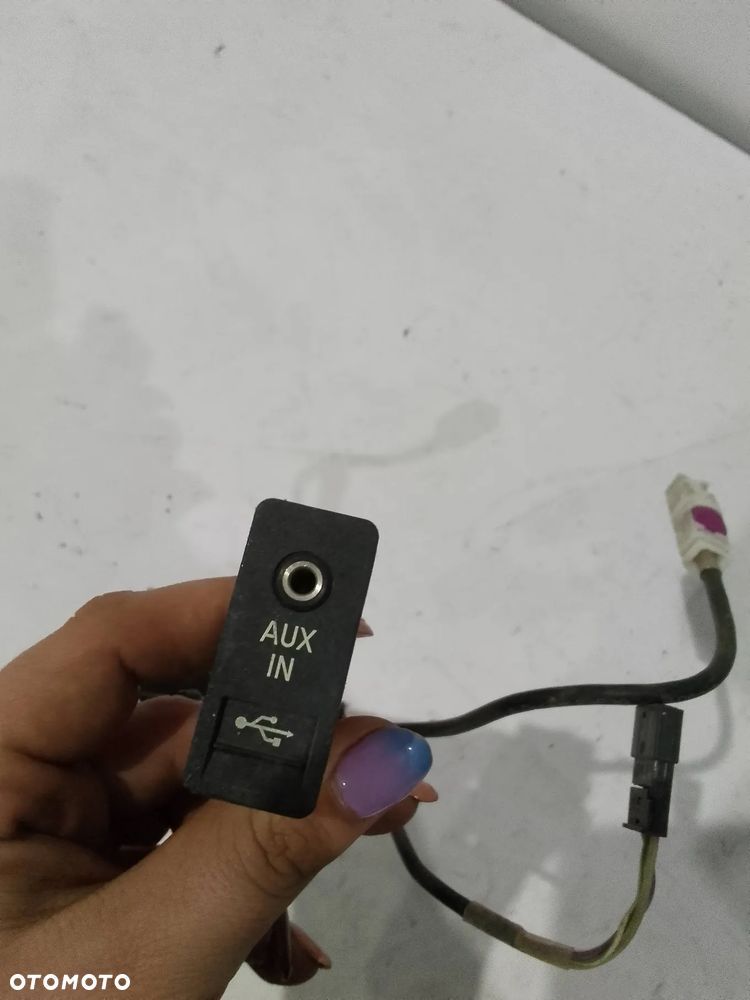 Wiązka AUX USB BMW E60 E90 E91 9129651 - 2