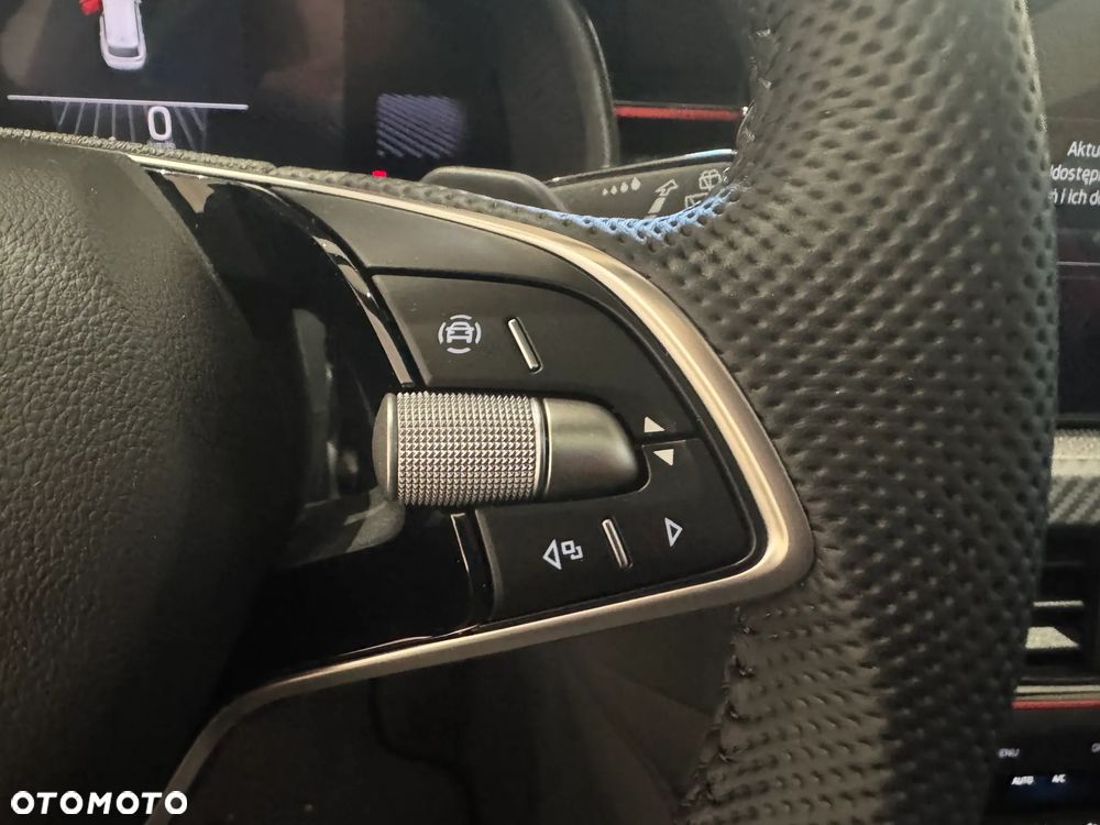 Skoda Kamiq 1.5 TSI Monte Carlo DSG - 11