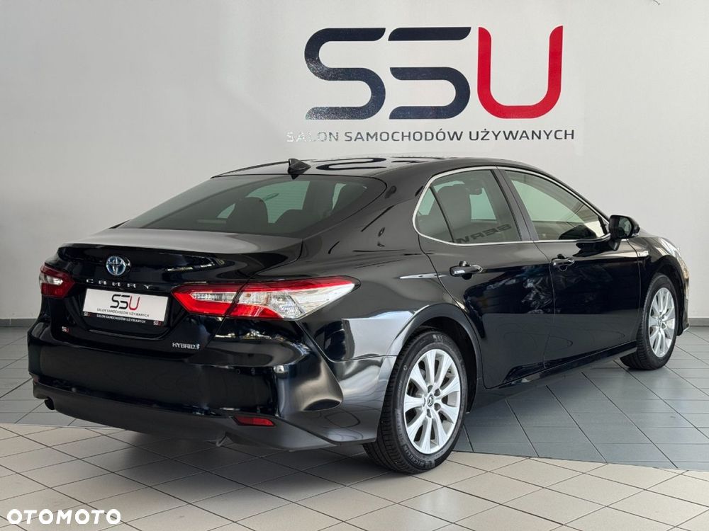 Toyota Camry - 15